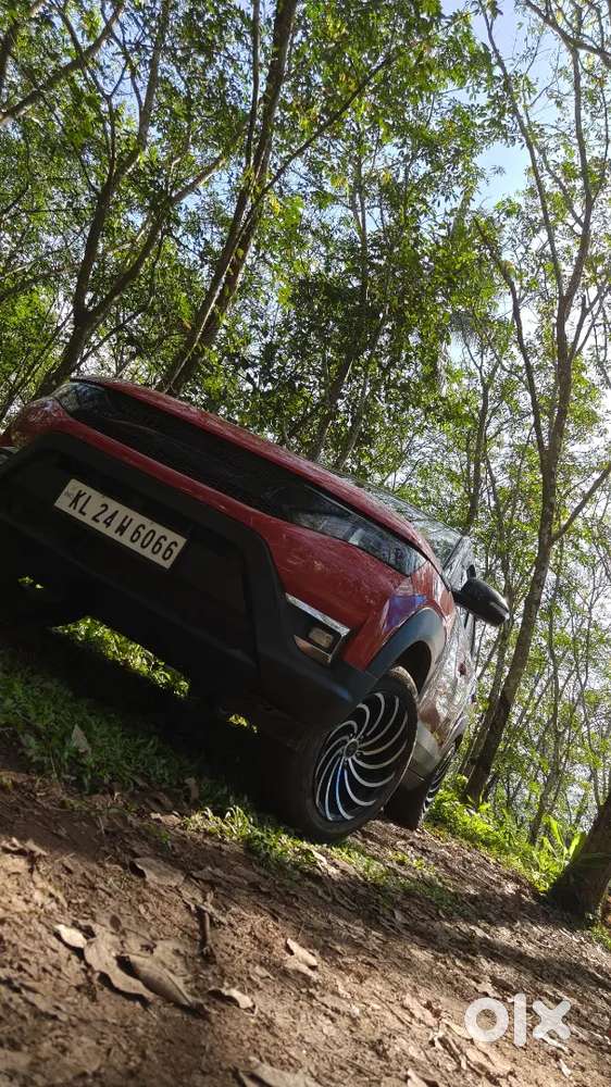 Maruti Suzuki Brezza 2023 Petrol 30000 Km Driven