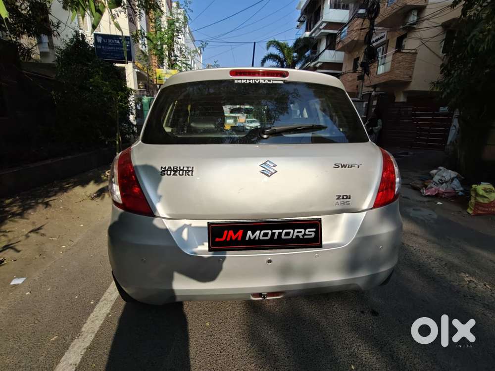 Maruti Suzuki Swift Zdi Plus, 2013, Diesel