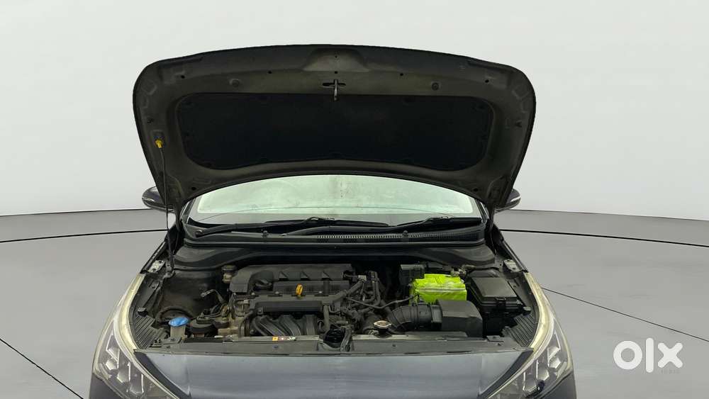 Hyundai Verna 1.5 Mpi Mt Sx (o), 2020, Petrol