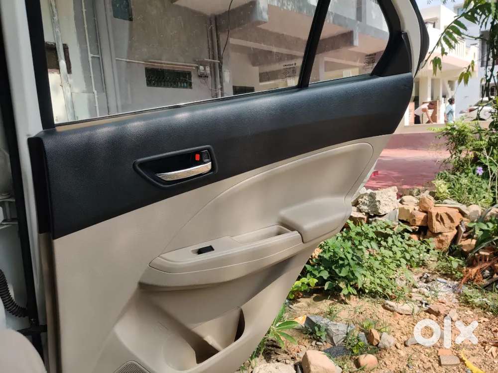 Maruti Suzuki Dzire 2021 Petrol 70000 Km Driven