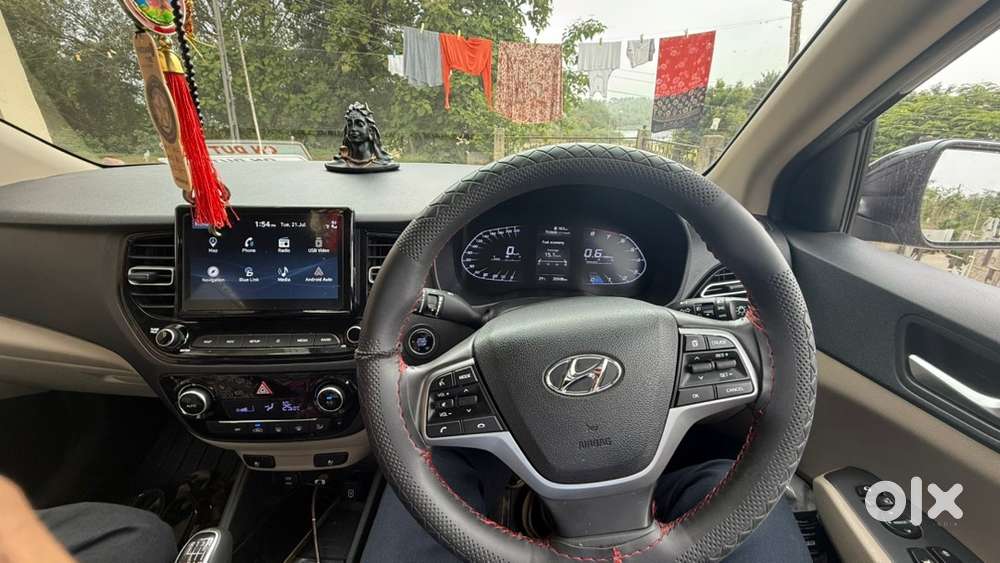 Hyundai Verna 2022 Petrol Manual