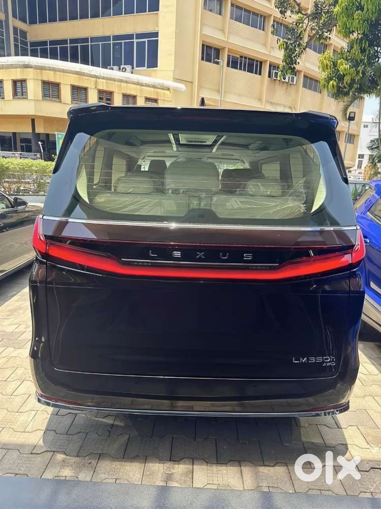 Lexus Lm 350h 7 Str Vip, 2025, Petrol