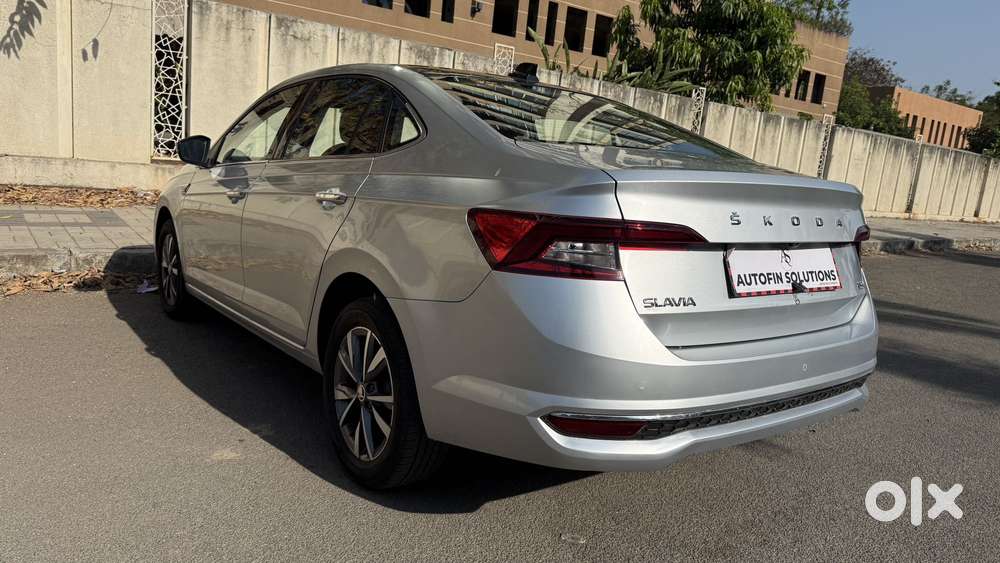 Skoda Slavia 1.5 Tsi Style At, 2023, Petrol
