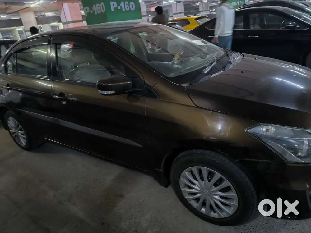Maruti Suzuki Ciaz 2017 Petrol 149200 Km Driven And Insurance Expired