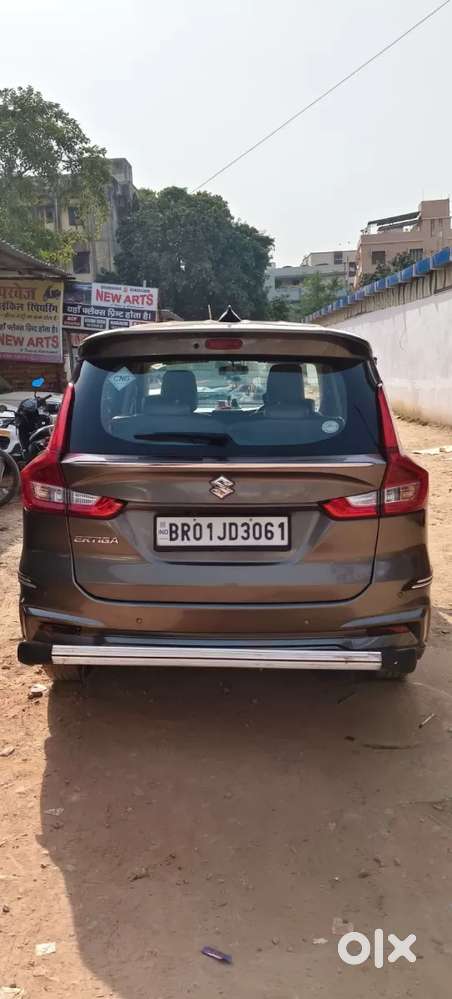 Maruti Suzuki Ertiga Zxi (o) Cng [2022-2023], 2024, Petrol