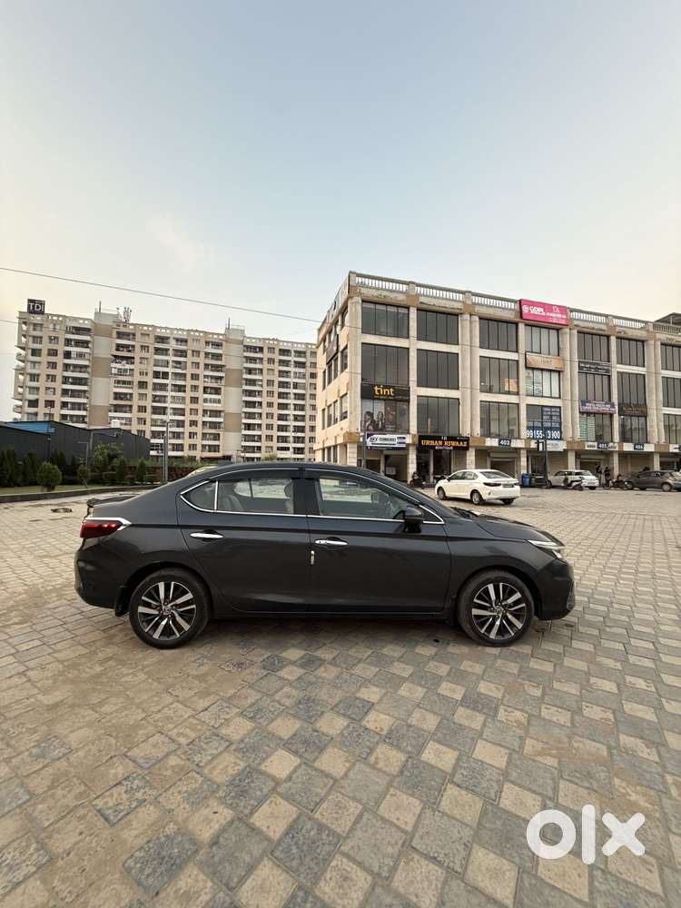 Honda City Zx Petrol Cvt, 2022, Petrol