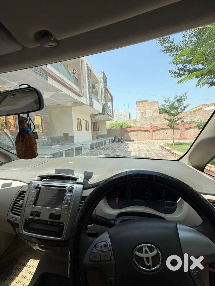 Toyota Innova Diesel 2013