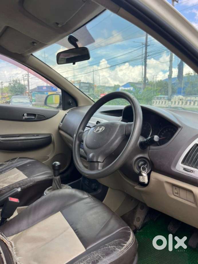 Hyundai I20 Magna 1.2 Mt, 2011, Petrol