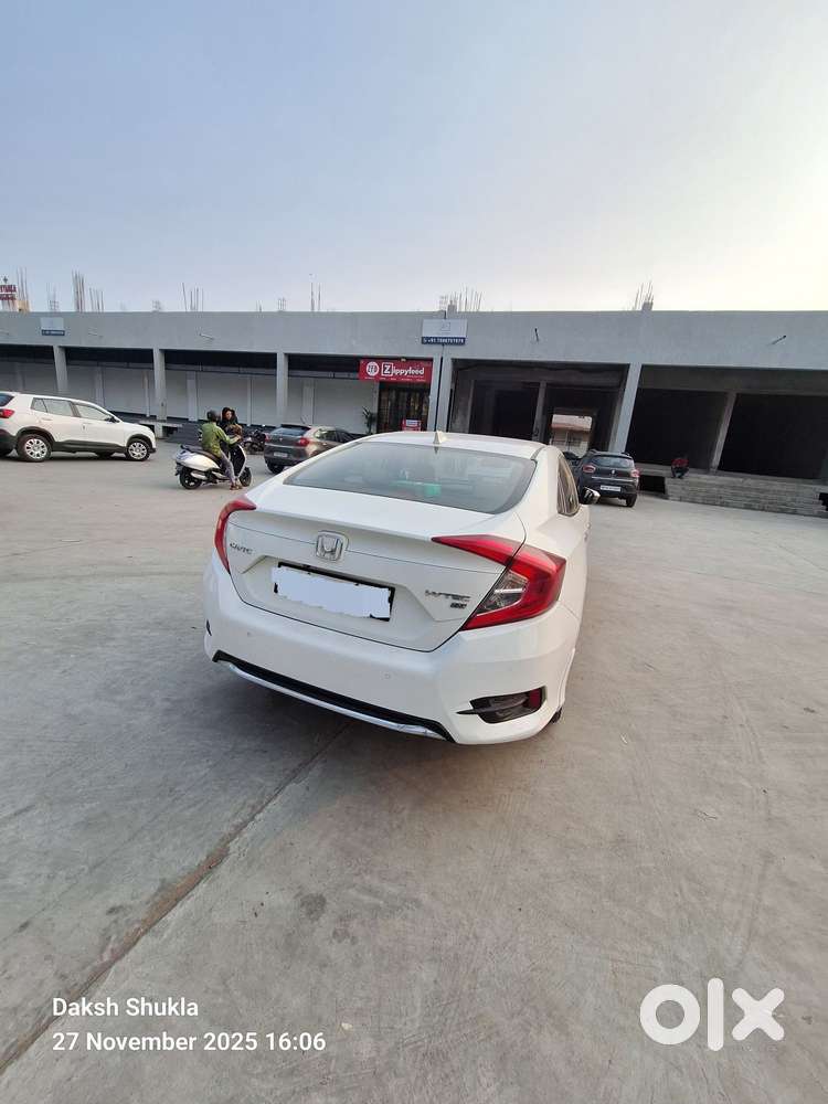 Honda Civic 1.8 V Mt Sunroof, 2019, Petrol
