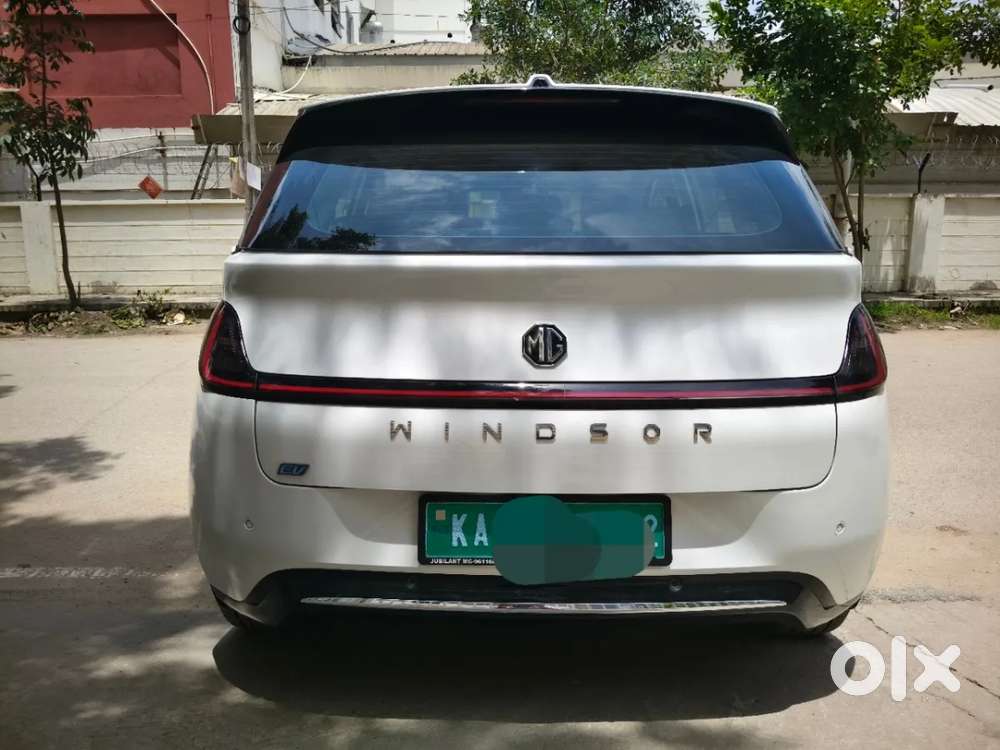 Mg Windsor Ev Essence, 2025, Electric