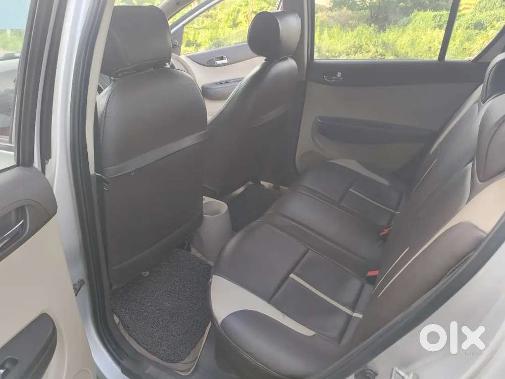 Hyundai I20 Magna Petrol 2010
