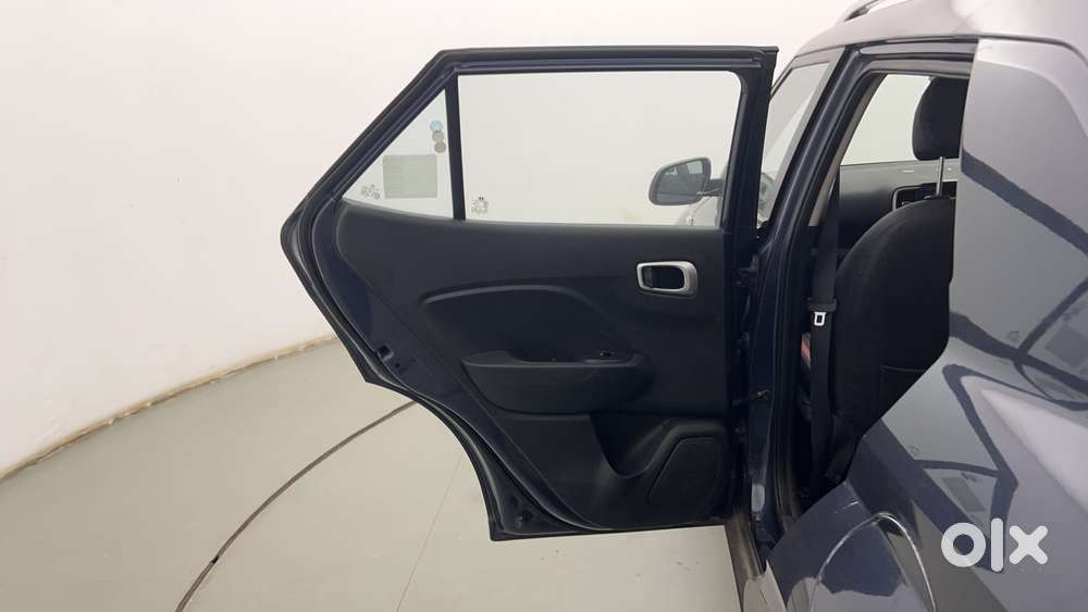 Hyundai Venue [2022-ongoing] 1.2 S, 2021, Petrol