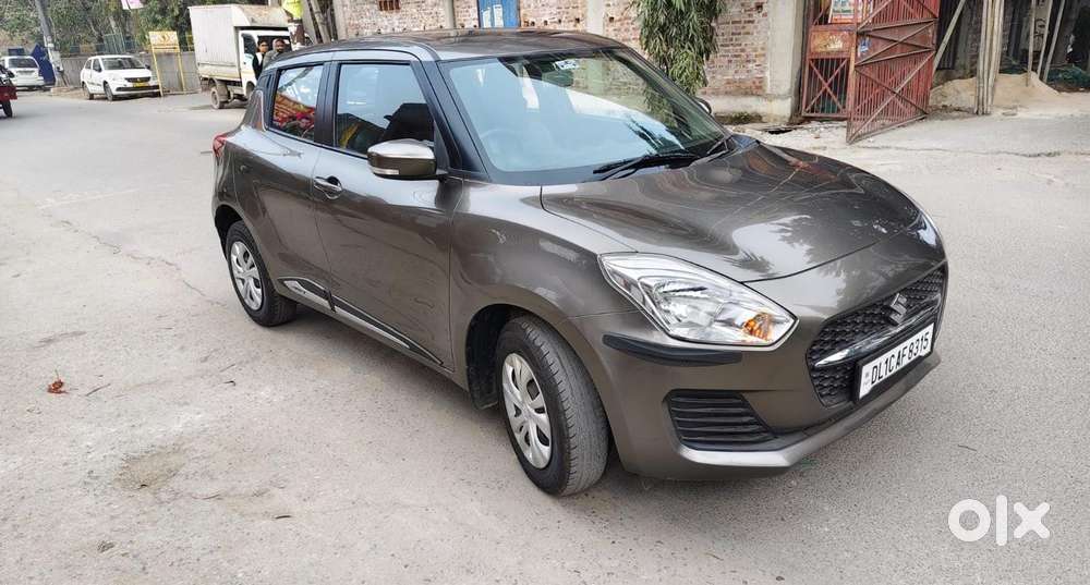 Maruti Suzuki Swift 1.2 Vxi (o), 2022, Petrol