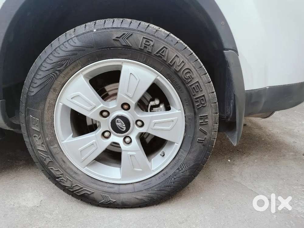 Mahindra Xuv500 2.2 2014