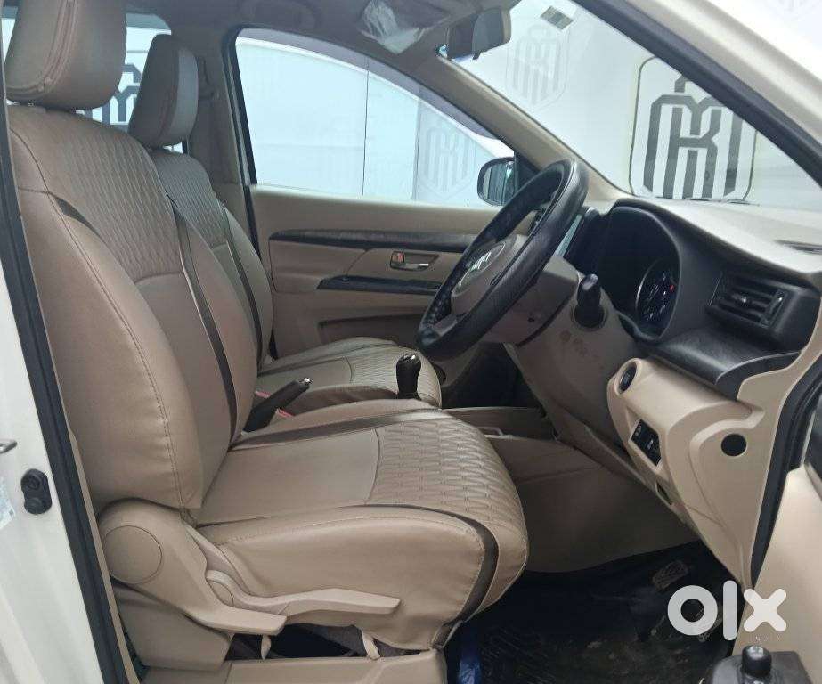 Maruti Suzuki Ertiga Zxi At, 2023, Petrol