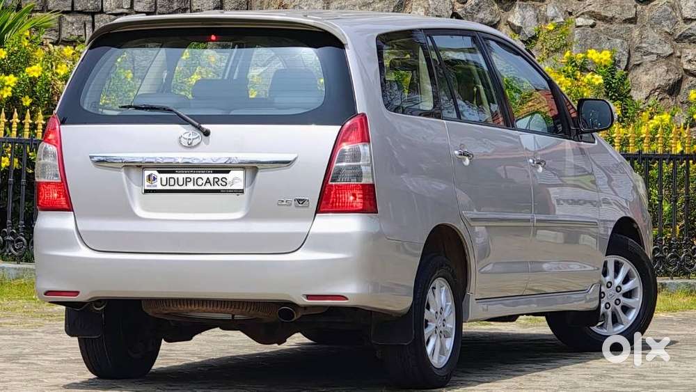 Toyota Innova 2.5 Vx 7 Str, 2012, Diesel