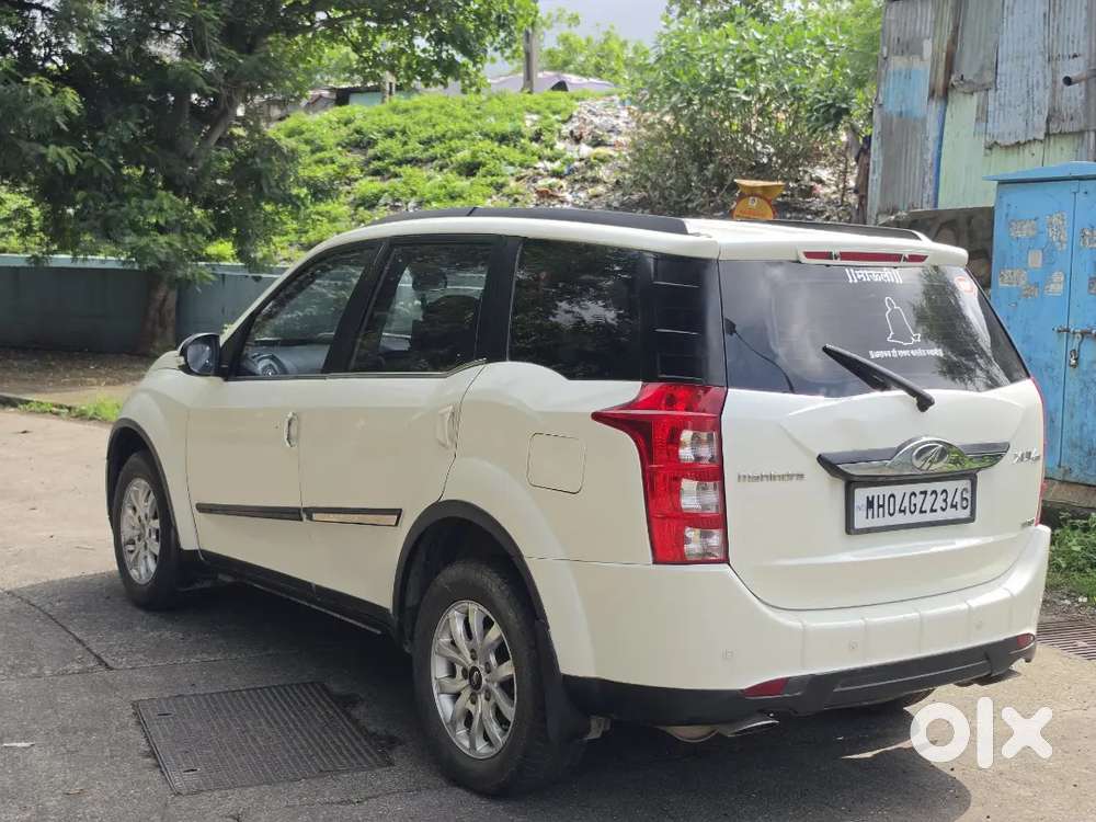 Mahindra Xuv500 W10 2015
