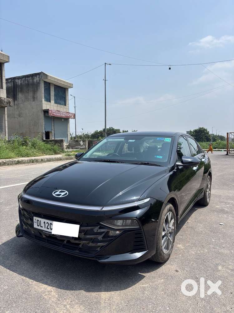 Hyundai Verna Sx 2025