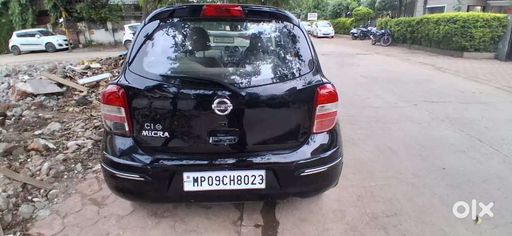 Nissan Micra Petrol+cng 2011