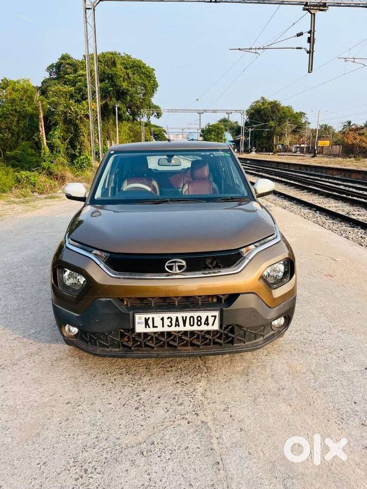 Tata Punch Accomplished, 2022, Petrol