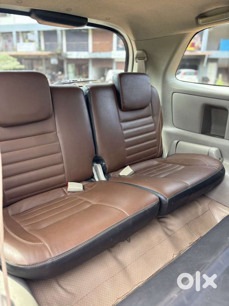 Toyota Innova 2.5 Vx (diesel) 8 Seater, 2014, Diesel