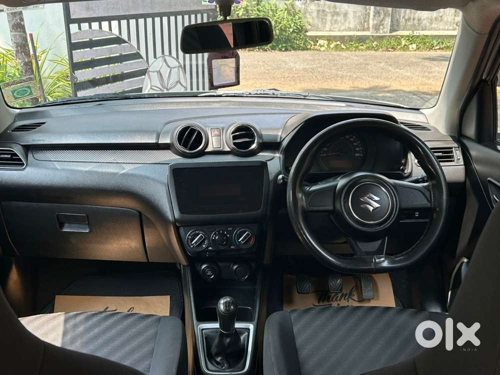 Maruti Suzuki Swift 2022 Petrol 42000 Km Driven