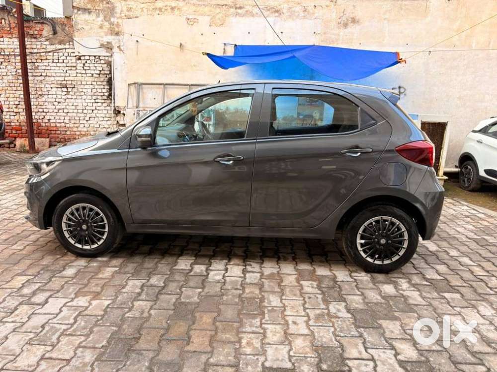 Tata Tiago 1.2 Revotron Xt, 2020, Petrol