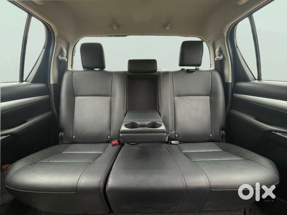 Toyota Hilux High Diesel Turbo Automatic, 2025, Diesel