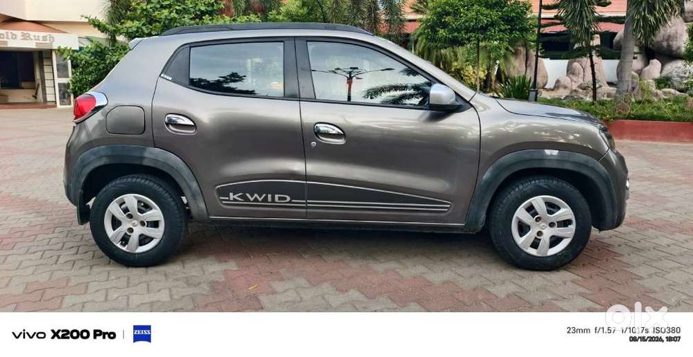 Renault Kwid 1.0 Rxt Amt Opt, 2019, Petrol