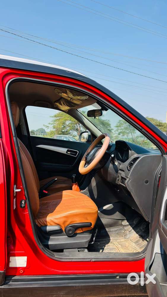 Maruti Suzuki Brezza Zdi+ Dual Tone, 2016, Diesel