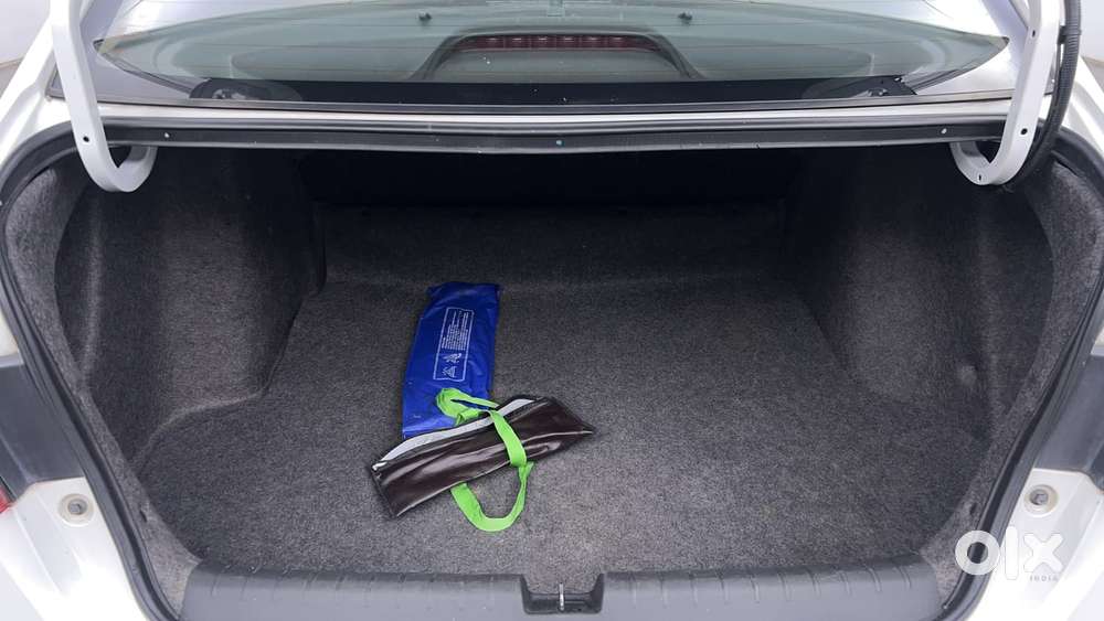 Honda City 1.5 Zx I-vtec Mt, 2023, Petrol