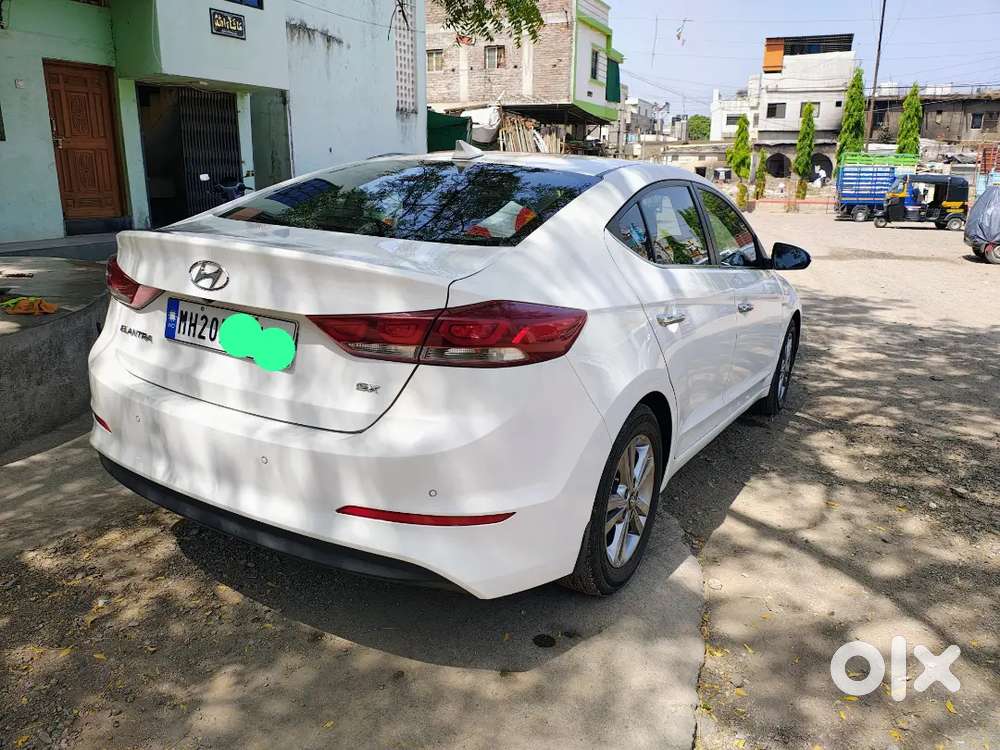 Hyundai Elantra 2018 Petrol Car