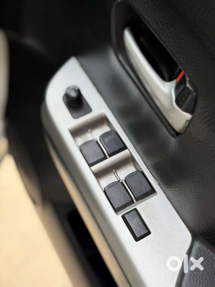 Maruti Suzuki Wagon R Vxi Plus Mt, 2015, Petrol