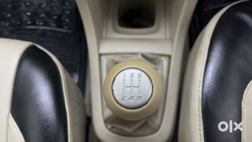 Maruti Suzuki Swift Dzire 1.3 Vxi, 2012, Petrol