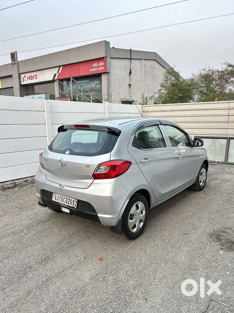 Tata Tiago 1.2 Revotron Xt (o), 2017, Petrol