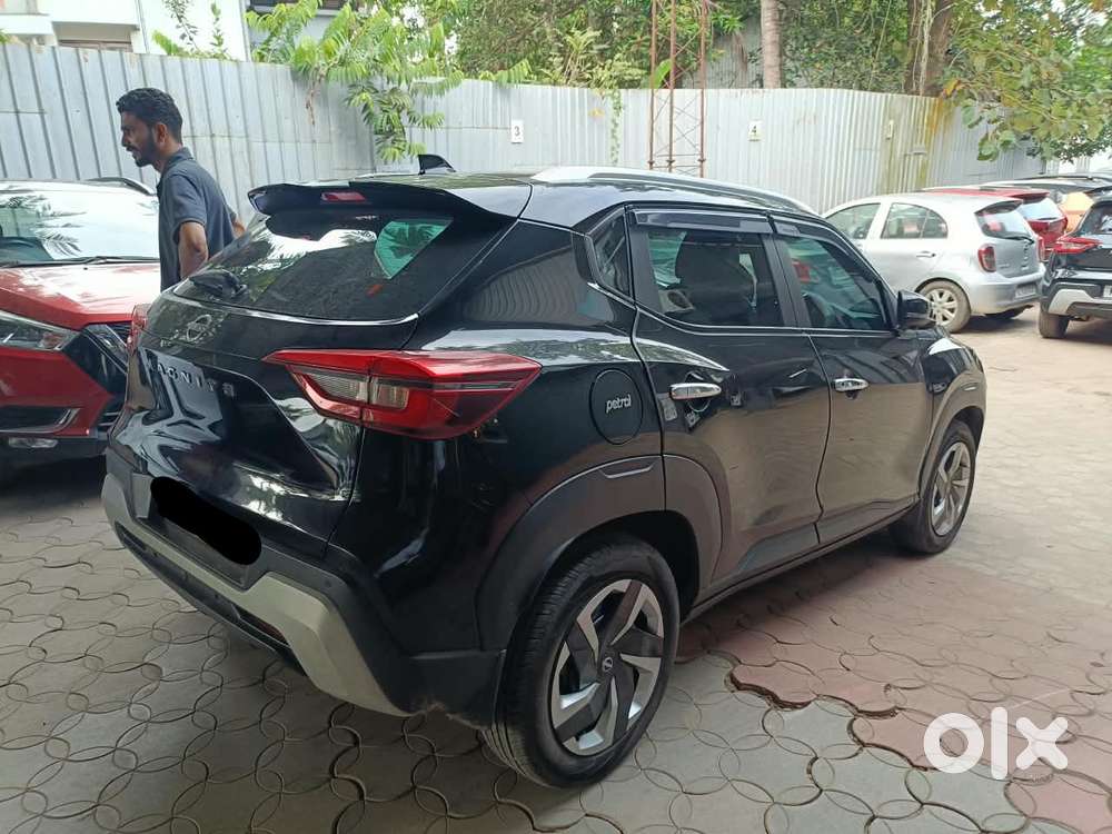 Nissan Magnite, 2025, Petrol