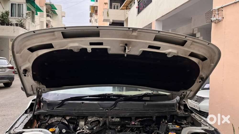 Mahindra Tuv 300 T8, 2017, Diesel