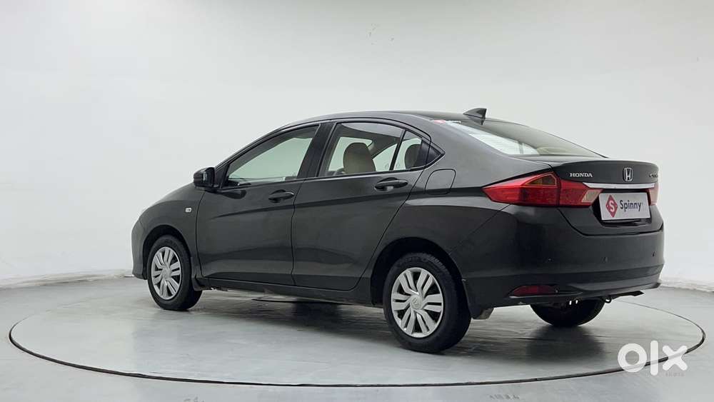 Honda City I-vtec Sv, 2015, Petrol