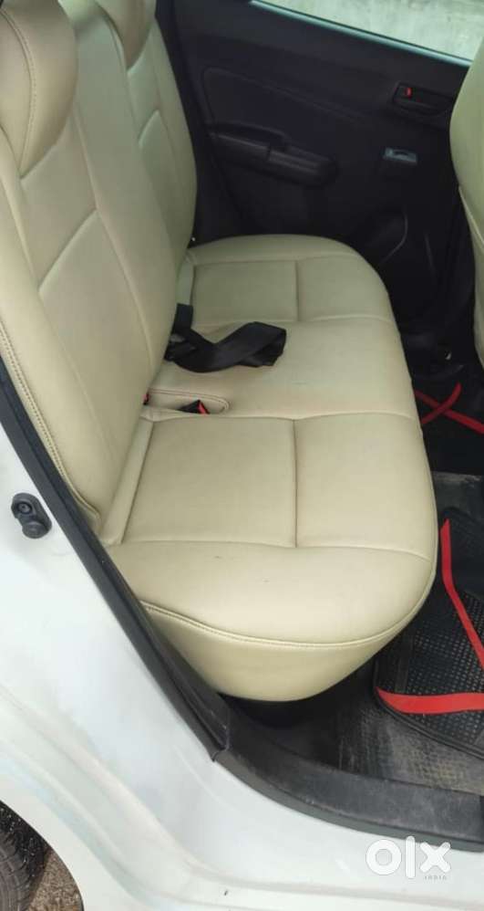 Maruti Suzuki Swift 2018 Lxi, 2019, Petrol