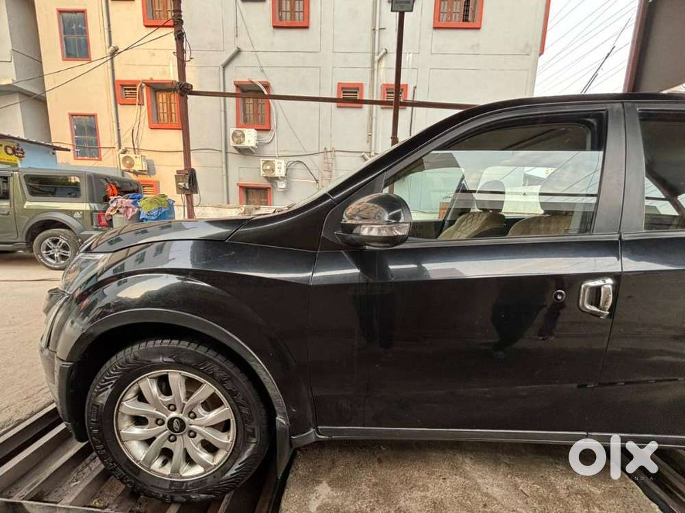 Mahindra Xuv500 W9 Fwd 2020