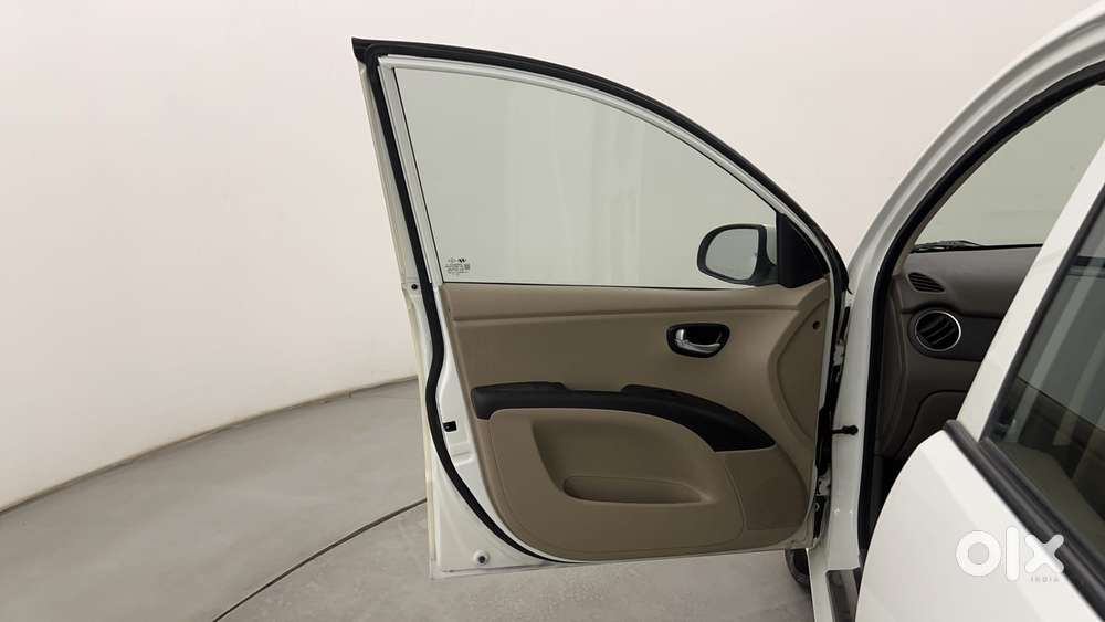Hyundai I10 Sportz 1.2 Automatic Kappa2, 2013, Petrol
