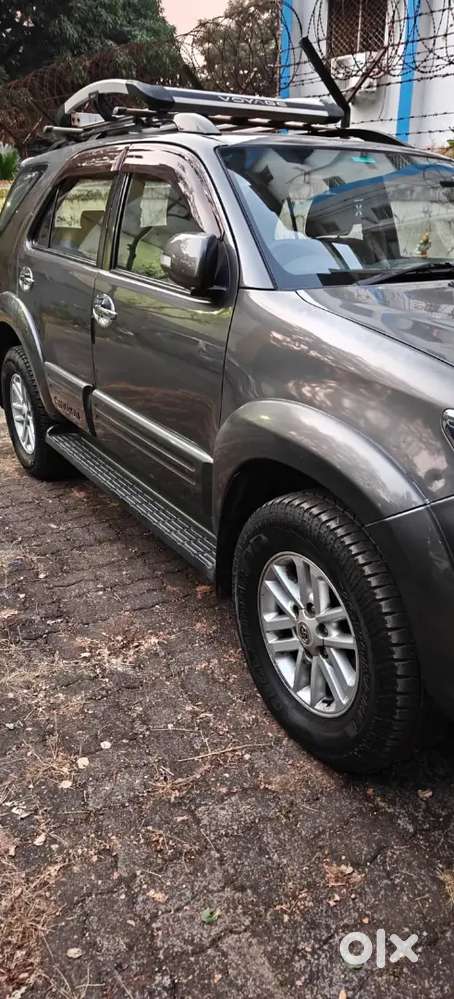 Toyota Fortuner Diesel 2013