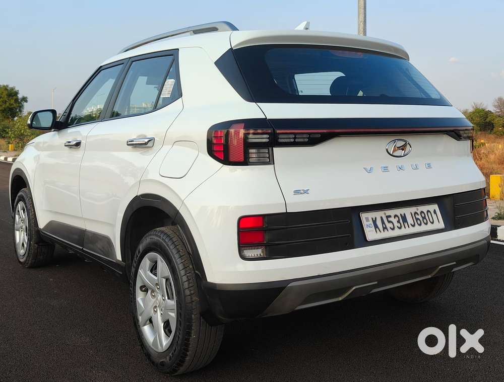 Hyundai Venue Sx, 2022, Petrol