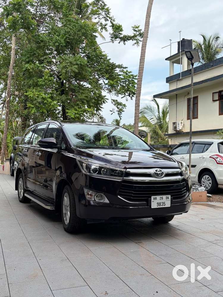 Toyota Innova Crysta 2.4 V, 2018, Diesel