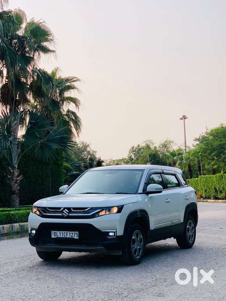 Maruti Suzuki Brezza 1.5 Lxi Smart Hybrid, 2025, Petrol