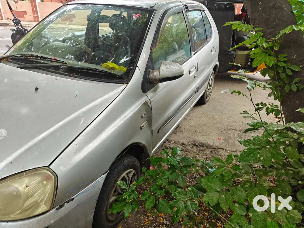 Brand: Tata Motorsmodel: Indica V2type: 5-seater Hatchbackage: The Ind
