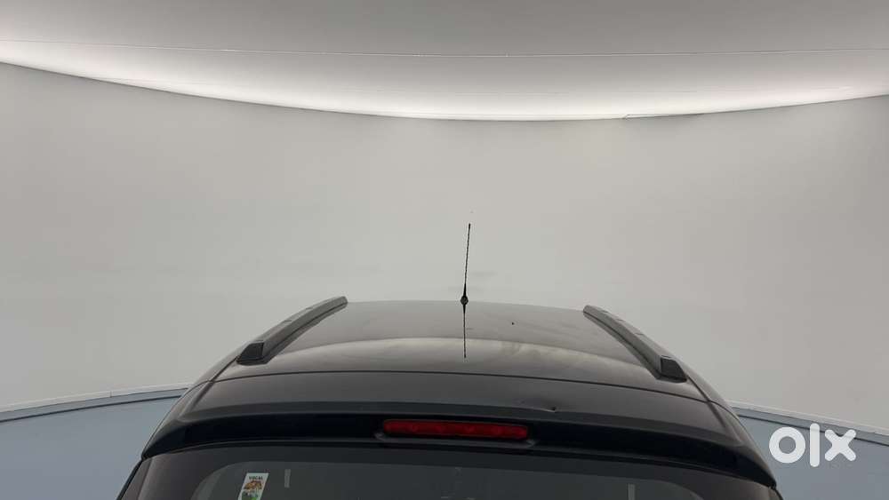 Tata Punch 1.2 Revotron Creative Dual Tone, 2022, Petrol