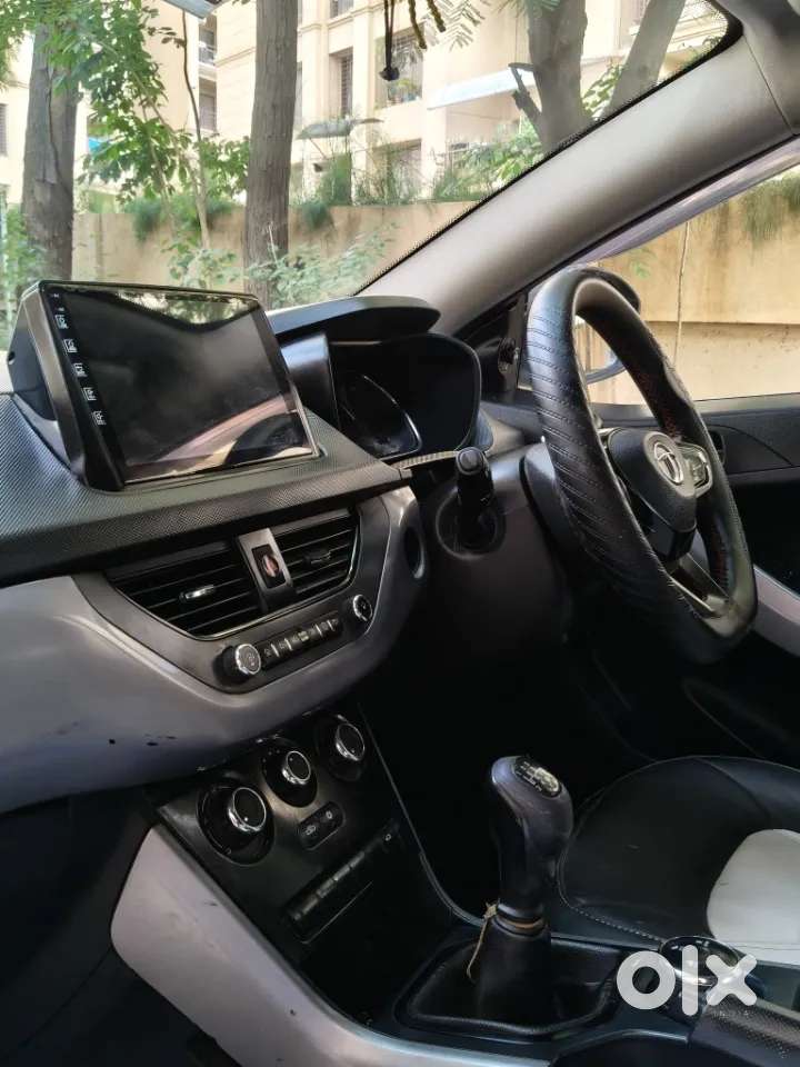 Tata Nexon 1.5 Revotorq Xm (s), 2021, Diesel
