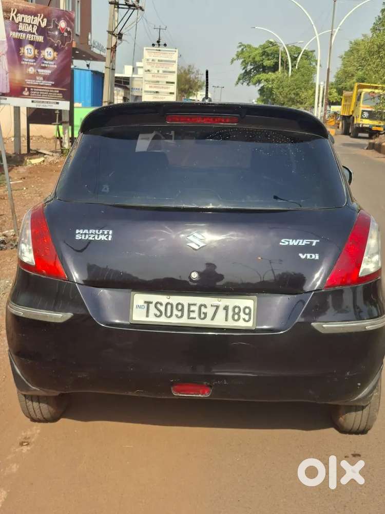 Maruti Suzuki Swift 2015 Diesel 118000 Km Driven