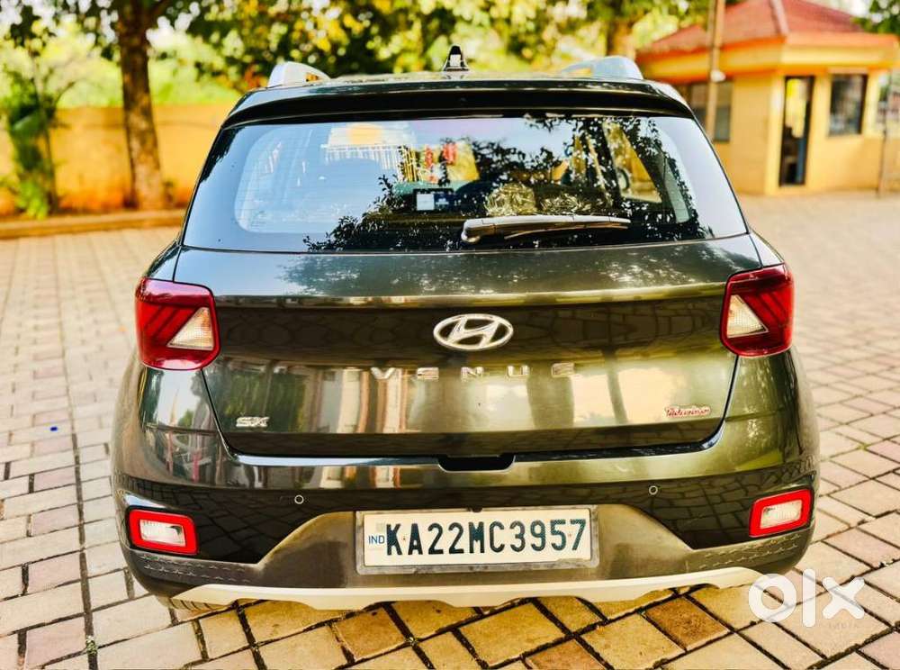 Hyundai Venue Sx (o) Mt 1.0 Turbo, 2021, Petrol
